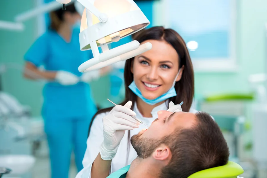 lake-worth-dentist-patient-exam